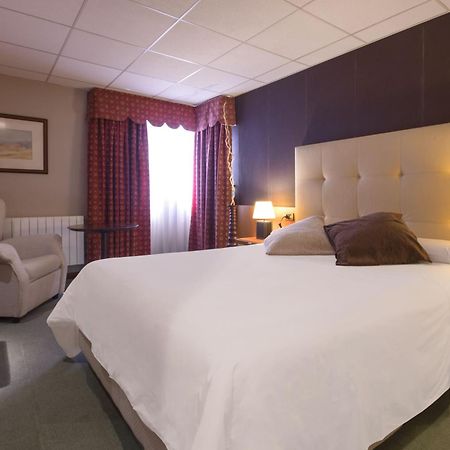 Coto Real Hotell Rábade Eksteriør bilde